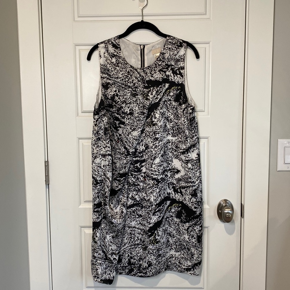 H&M Shift Dress - Black and White - Size 10